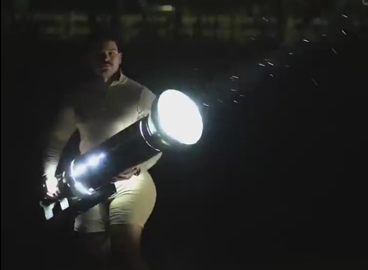 https://www.imalentstore.com/cdn/shop/articles/amazing-flashlight-imalent-ms18-960079_1024x1024.jpg?v=1703150304