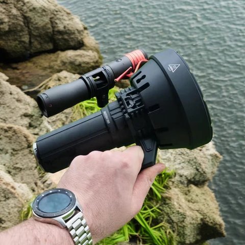 Illuminating Your Fishing Success: The Ultimate Guide to Fishing Flashlights - IMALENT®
